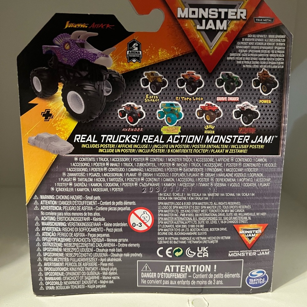 Monster Jam - Jurassic Attack 2022 Series 23 HTF 1:64 Scale - Picture 2 of 2